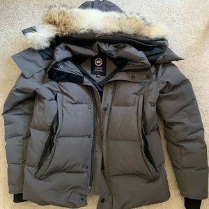 Canada Goose | Jackets & Coats | Canada Goose Wyndham Parka Size Small